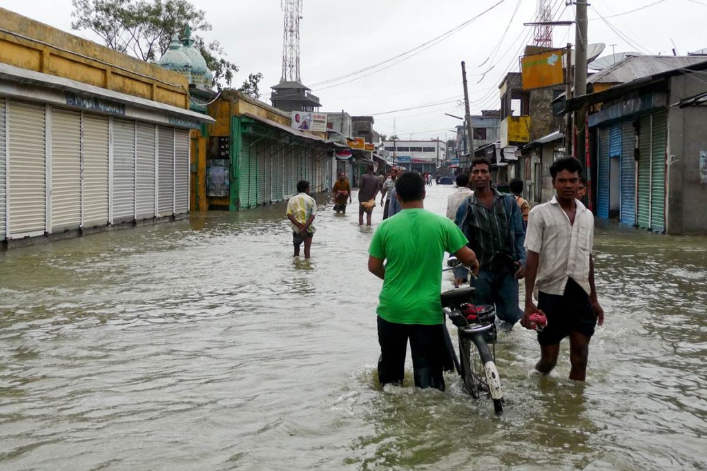 ঈদ আনন্দ থেকে বঞ্চিত উপকূলবাসী