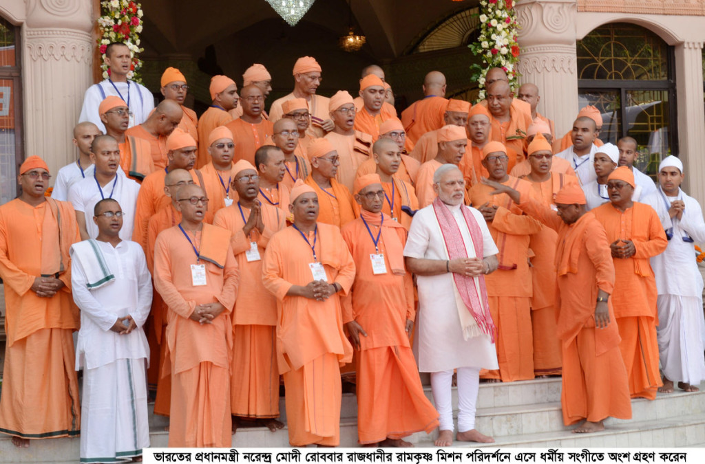 07-06-15-Indian PM Visit Ramkrisno Mission-3